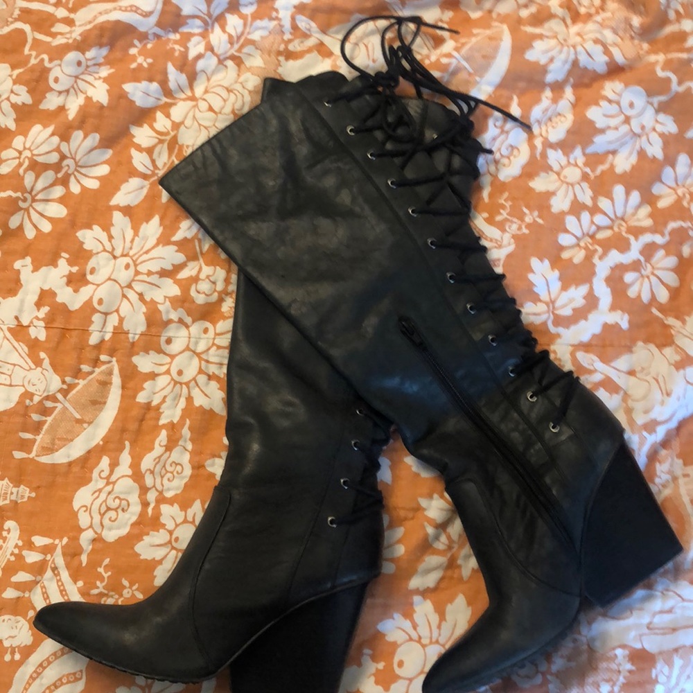 ISOLA Almira Black boots